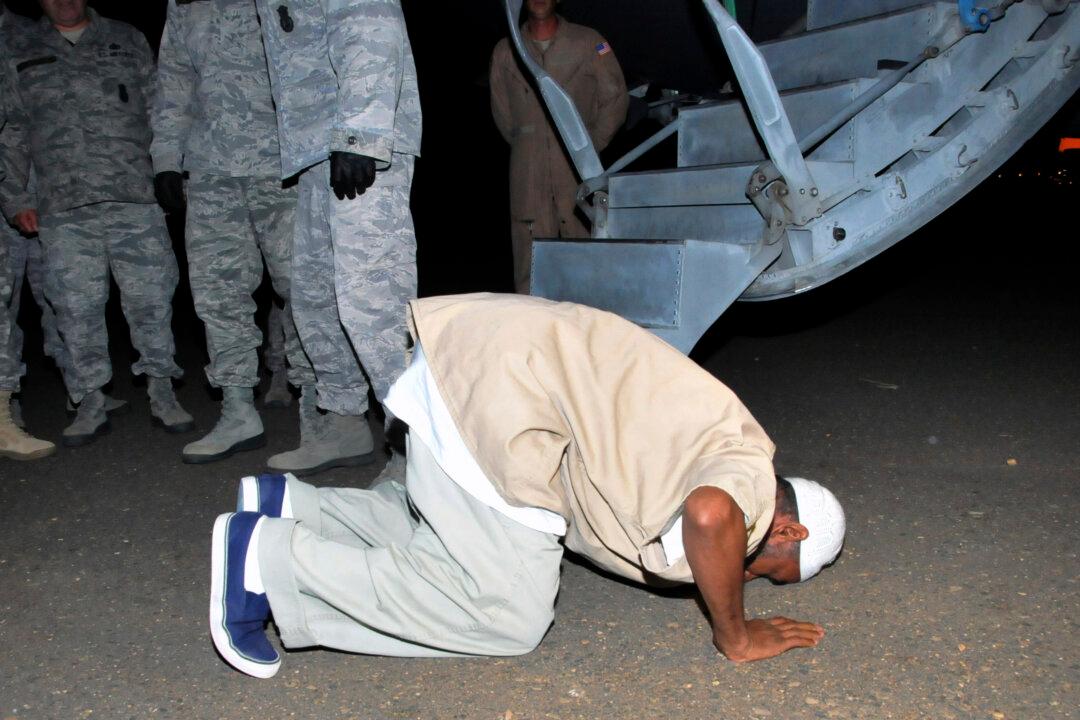 Former Guantanamo Detainee and Bin Laden Bodyguard Appears in New Al-Qaeda Video