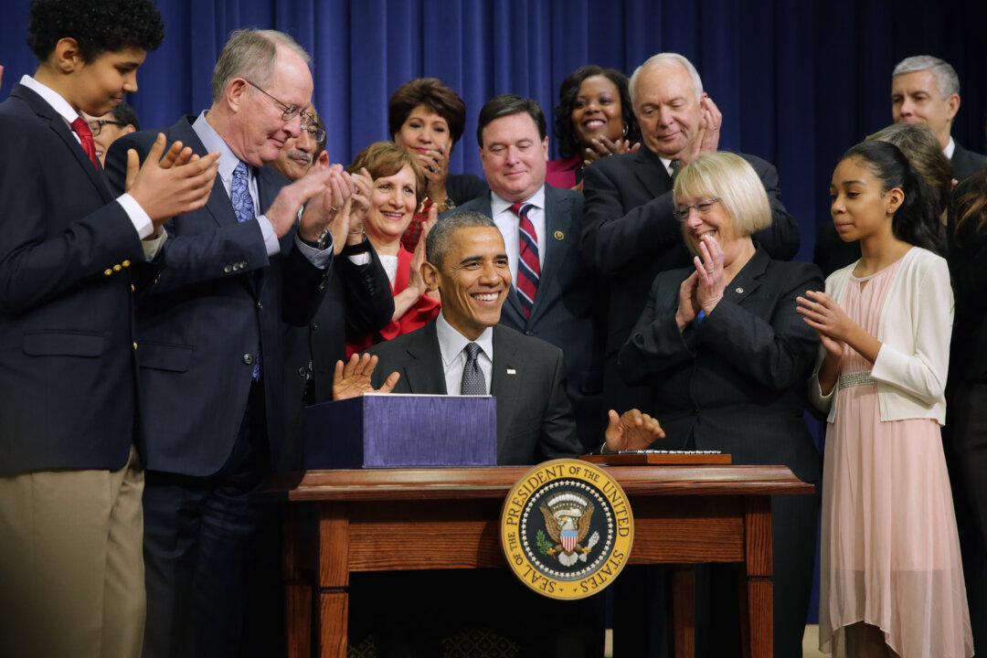Obama to Sign Education Law Rewrite; Power Shift to States