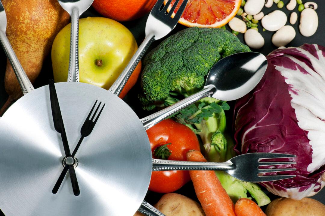 11 Myths About Fasting and Meal Frequency