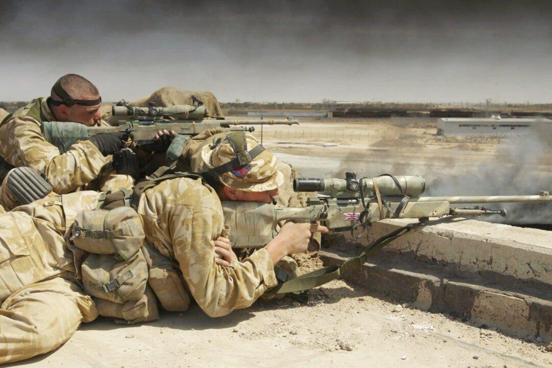 British Sniper Reportedly Kills 5 Islamic State Militants With Just 3 Bullets