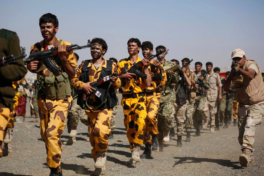 Saudi-Led Coalition Delays Truce With Yemen Rebels