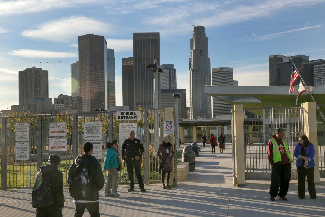 LAUSD May Allow Non-Citizens to Vote in School Board Elections