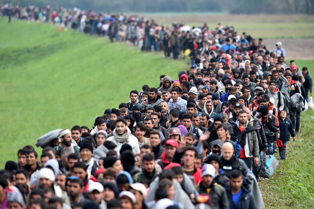 UN: International Migration Surged 41 Percent Since 2000
