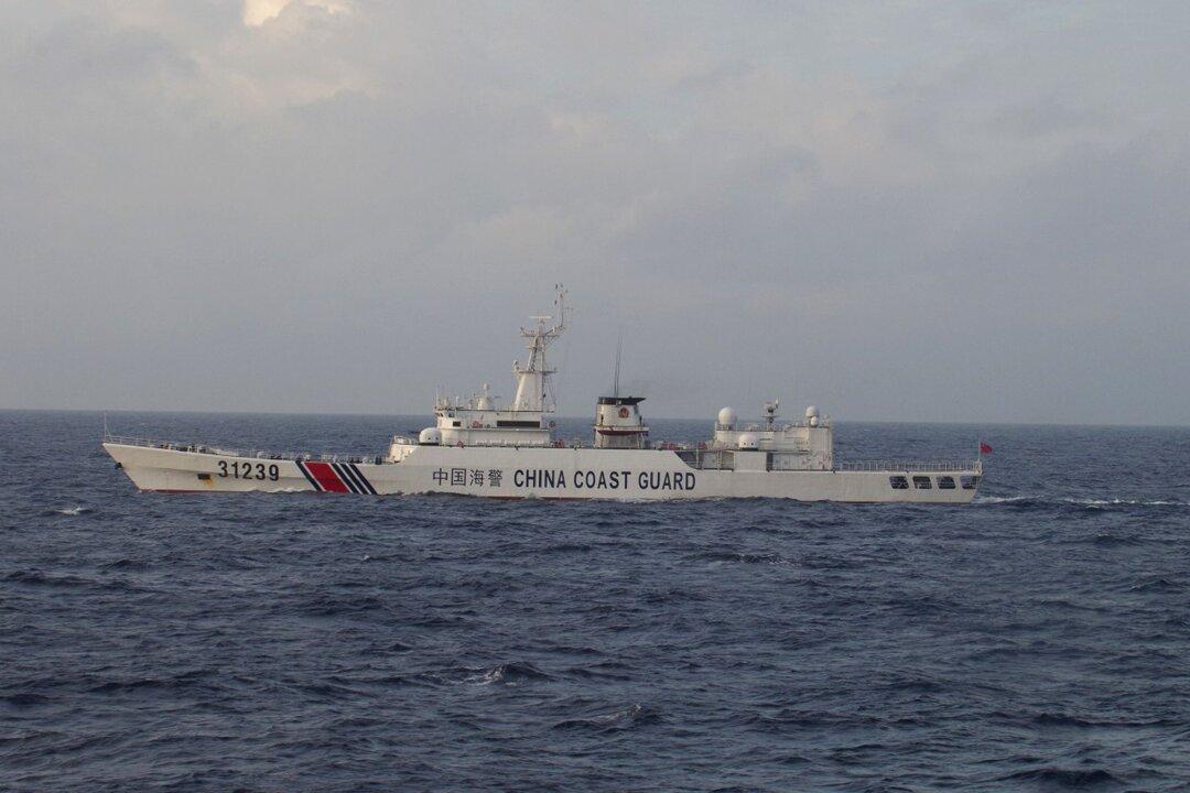Japan Says Armed Chinese Ship Entered East China Sea Territory