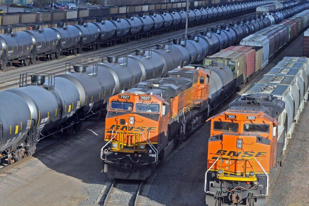 Expert Warns Railroad Strike Would Cause ‘Real Damage in the US Economy’