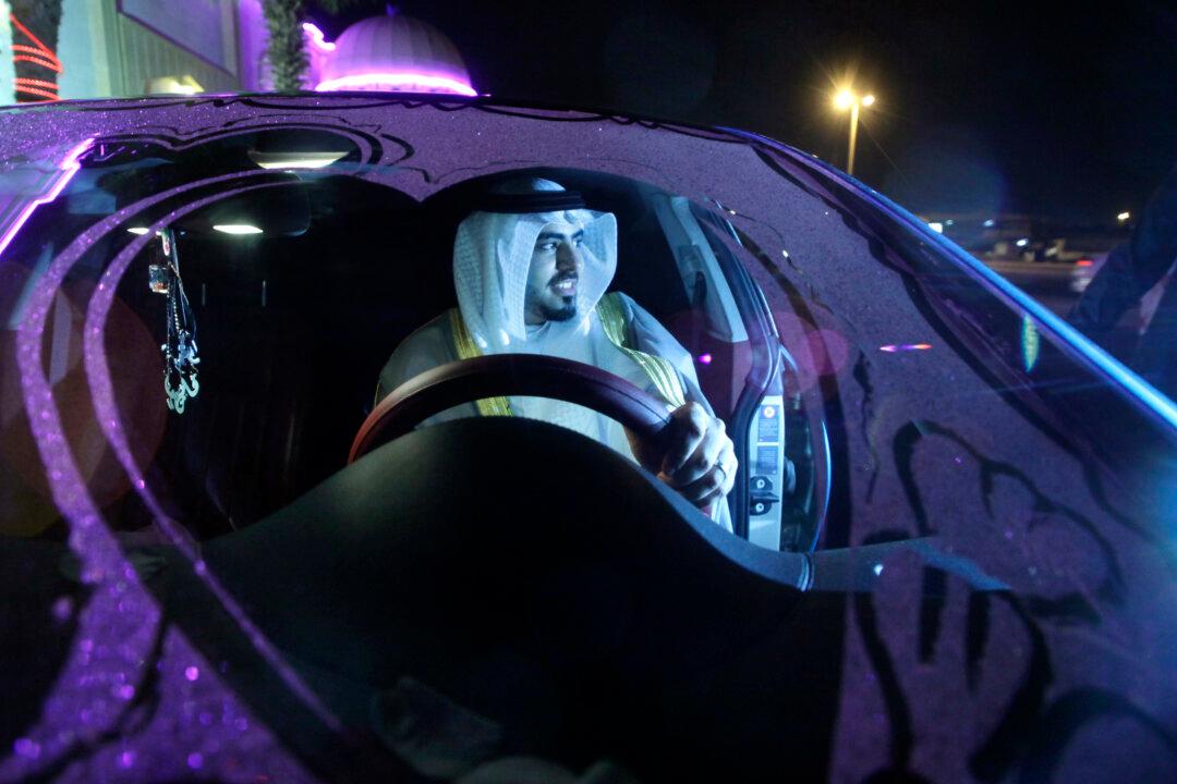 Saudi Arabia Posts $98 Billion Deficit, Raises Gasoline Prices