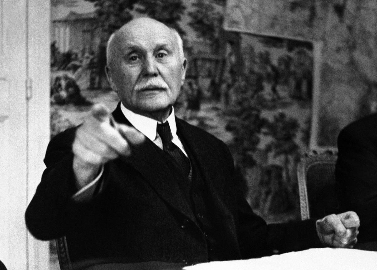 Public Library Showcases French Writers Under Nazi Occupation