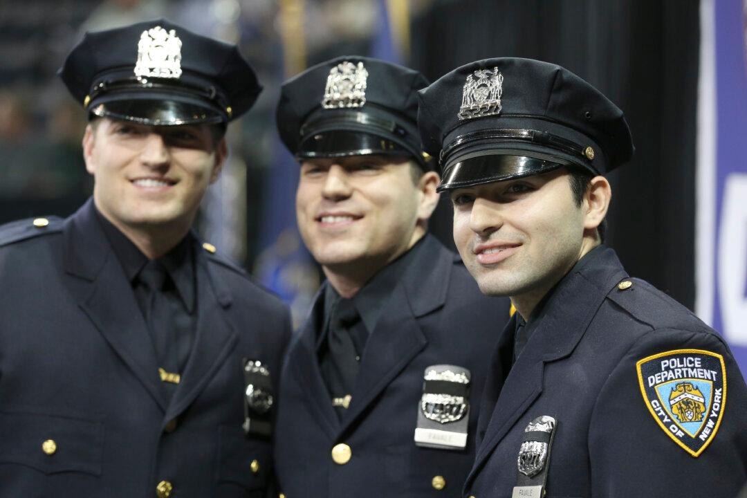New York Police Add 1,123 New Officers, Including 3 Brothers