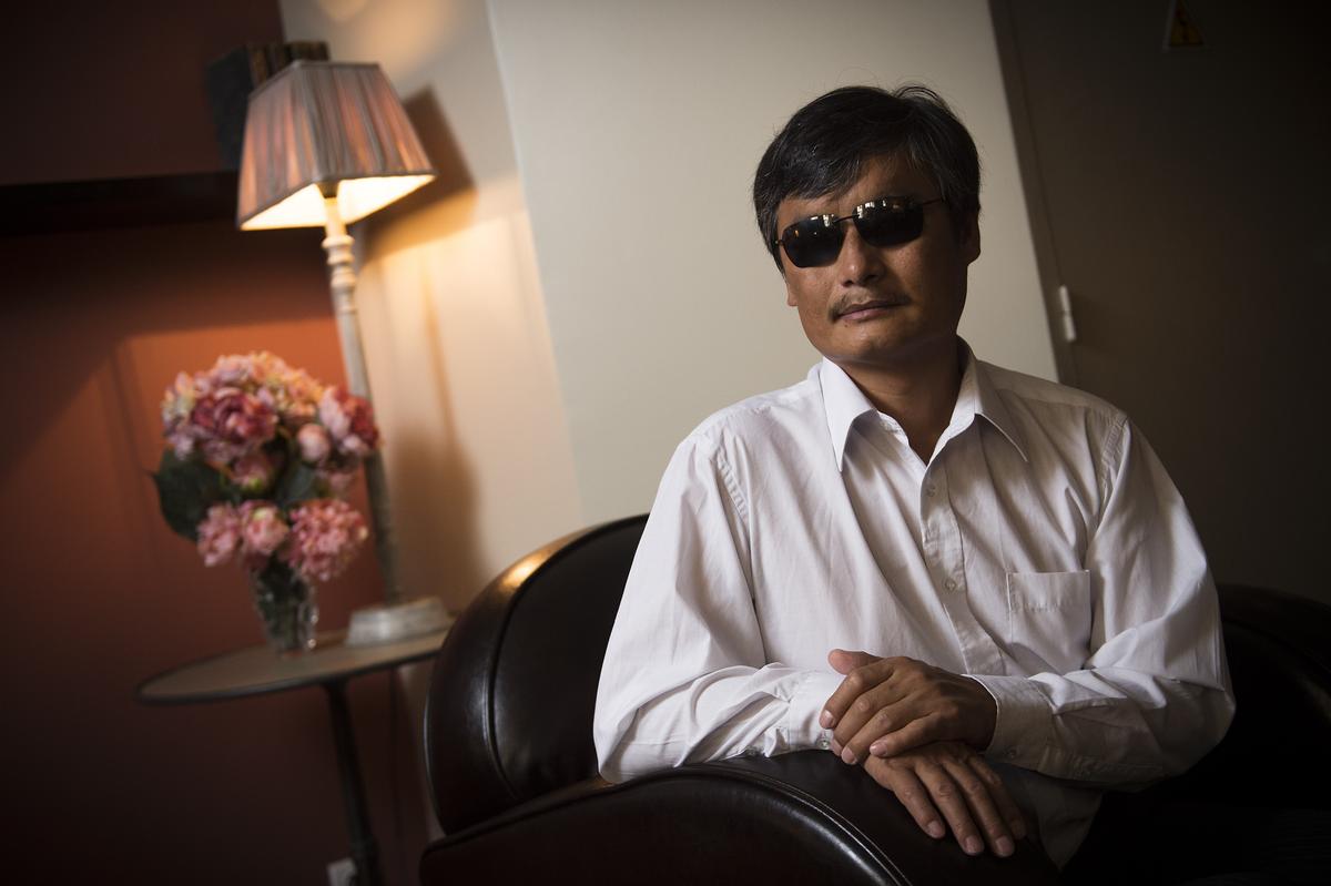 Chen Guangcheng Hopes Bells of New Year Will Ring In a New China