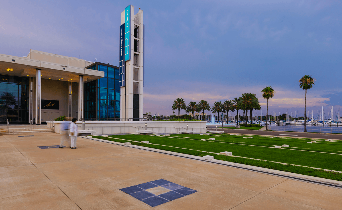 Shen Yun Opens Florida Run in Lakeland