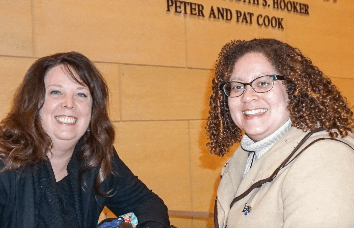 Teacher Hopes Children See Shen Yun