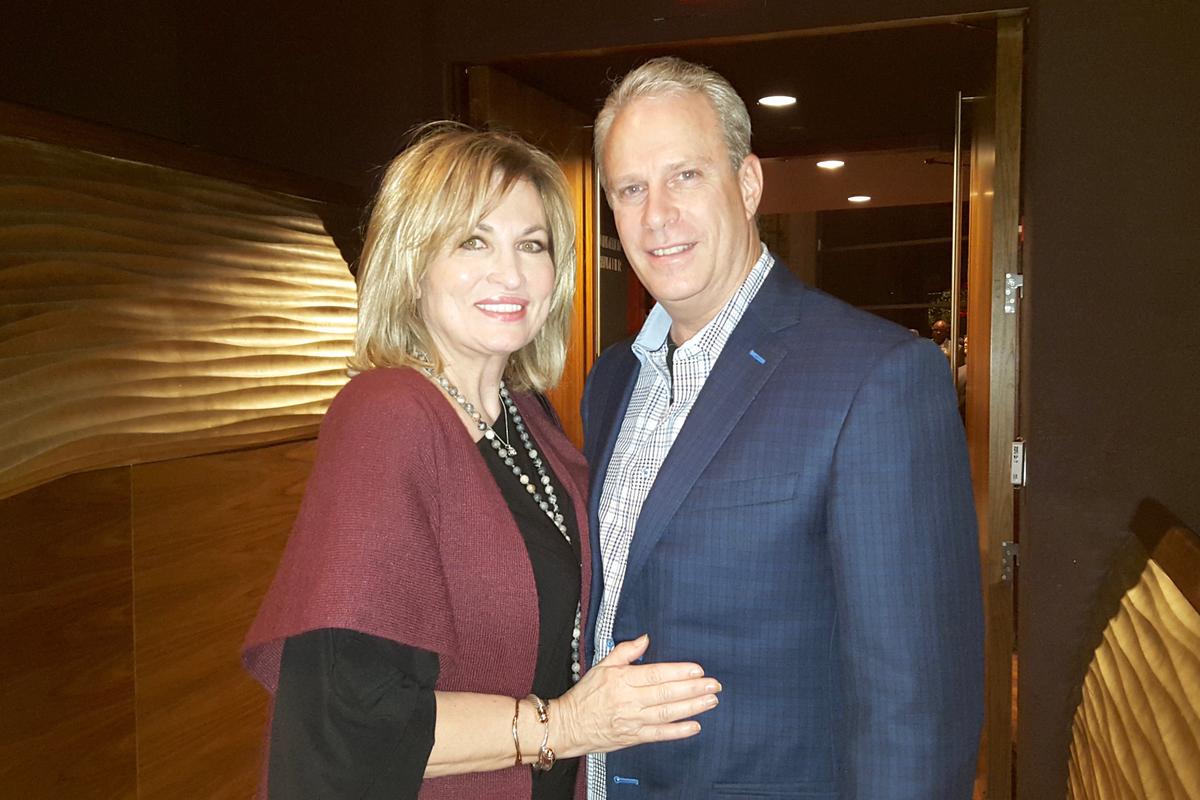 Couple in Dallas Enjoy Shen Yun Dance Movements