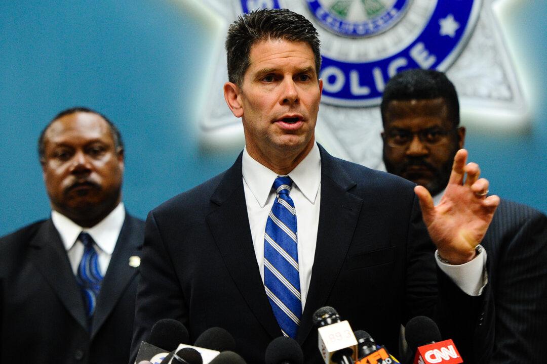 FBI Seeks to Fill Timeline Gap in San Bernardino Attack