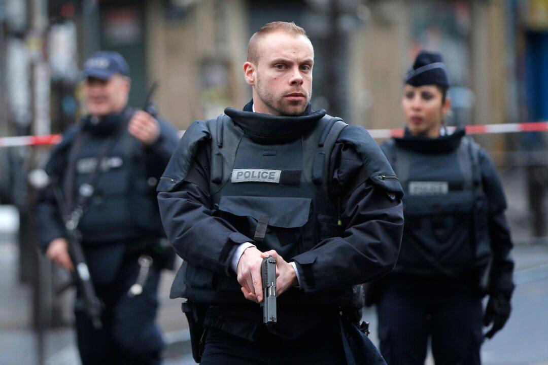 Man in Fake Explosives Vest Killed Amid High Paris Tension