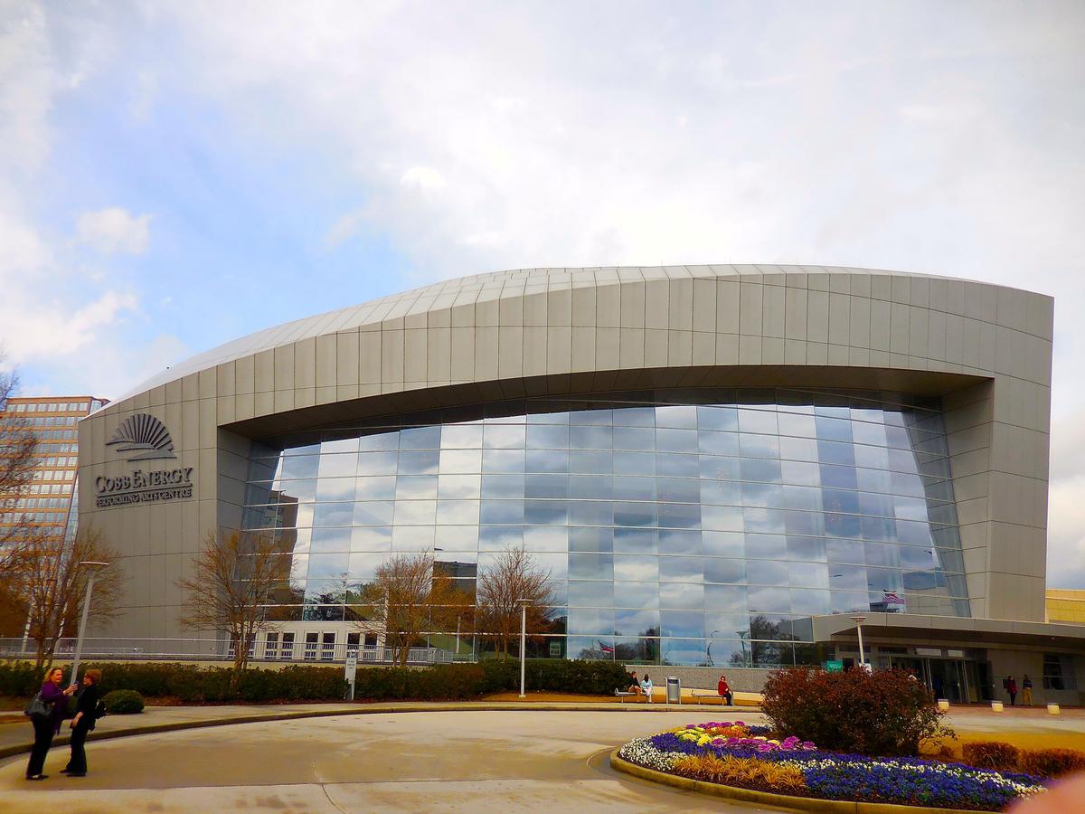 Shen Yun Performing Arts Marks Atlanta Anniversary