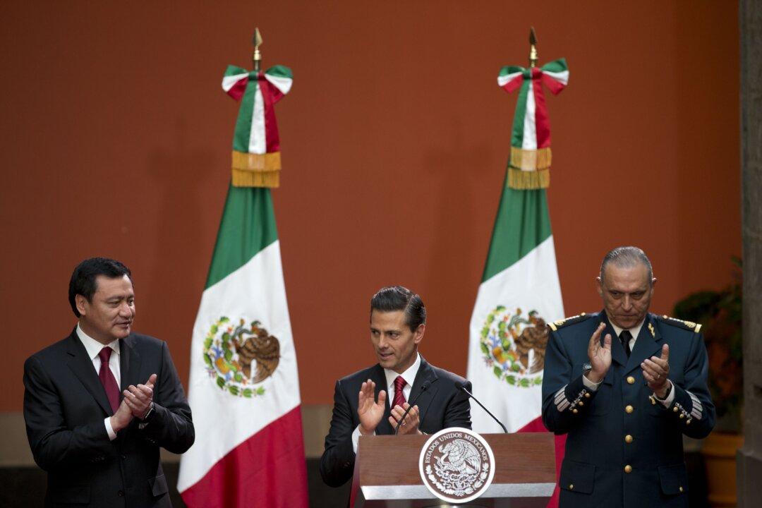 Mexico Mounted Huge Manhunt to Catch ‘El Chapo’ Guzman