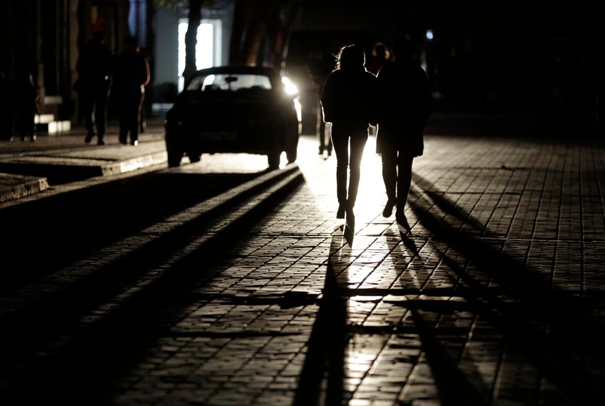 Ukraine Goes Dark: Russia-Attributed Hackers Take Down Power Grid