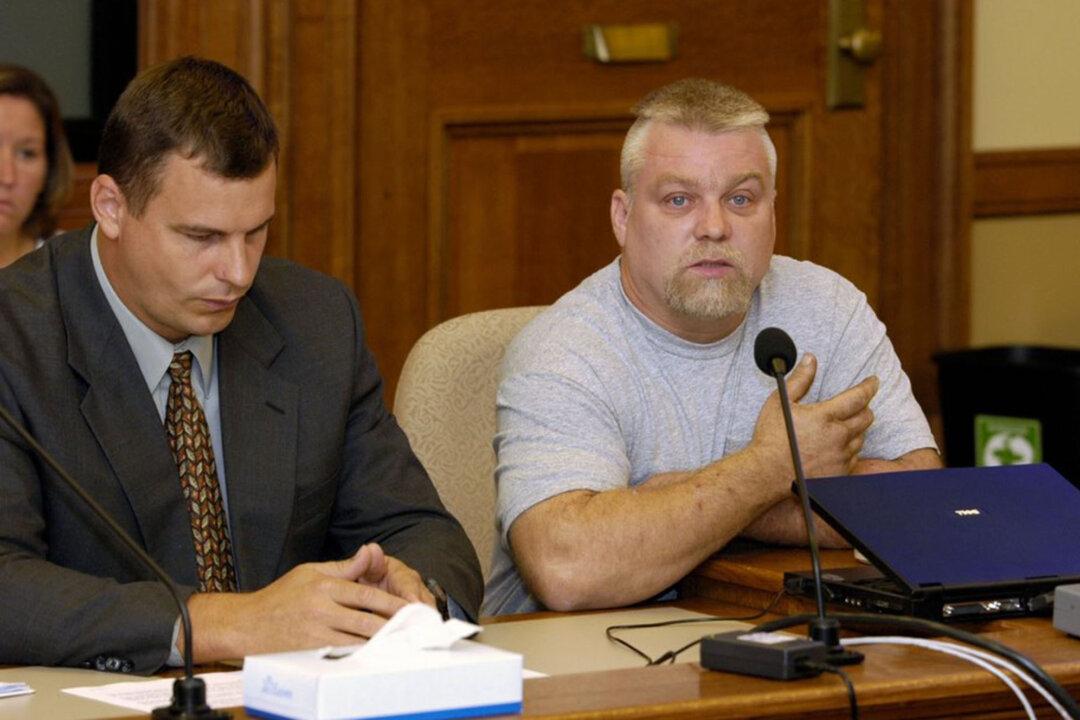 Inmate Confessed to ‘Making a Murderer’ Homicide, Filmmaker Claims
