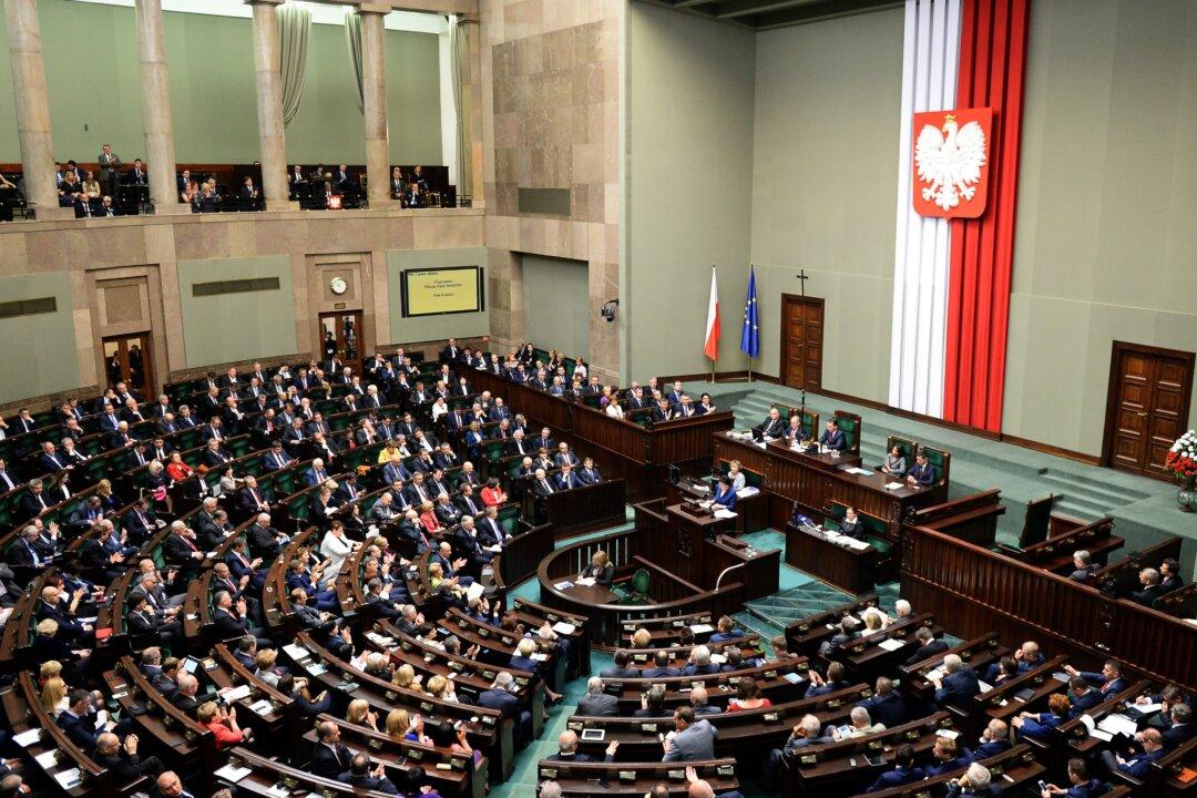 Poland’s Lawmakers Adopt New Rules on Police Surveillance