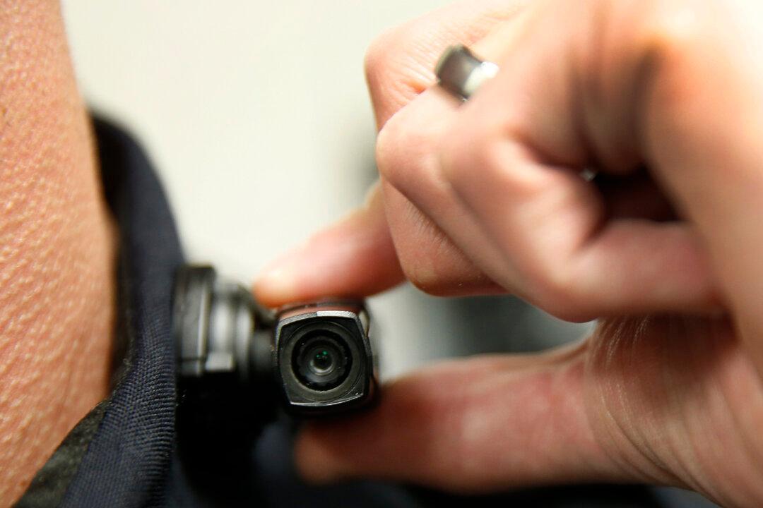 Illinois, Other States Debate Laws for Police Videos