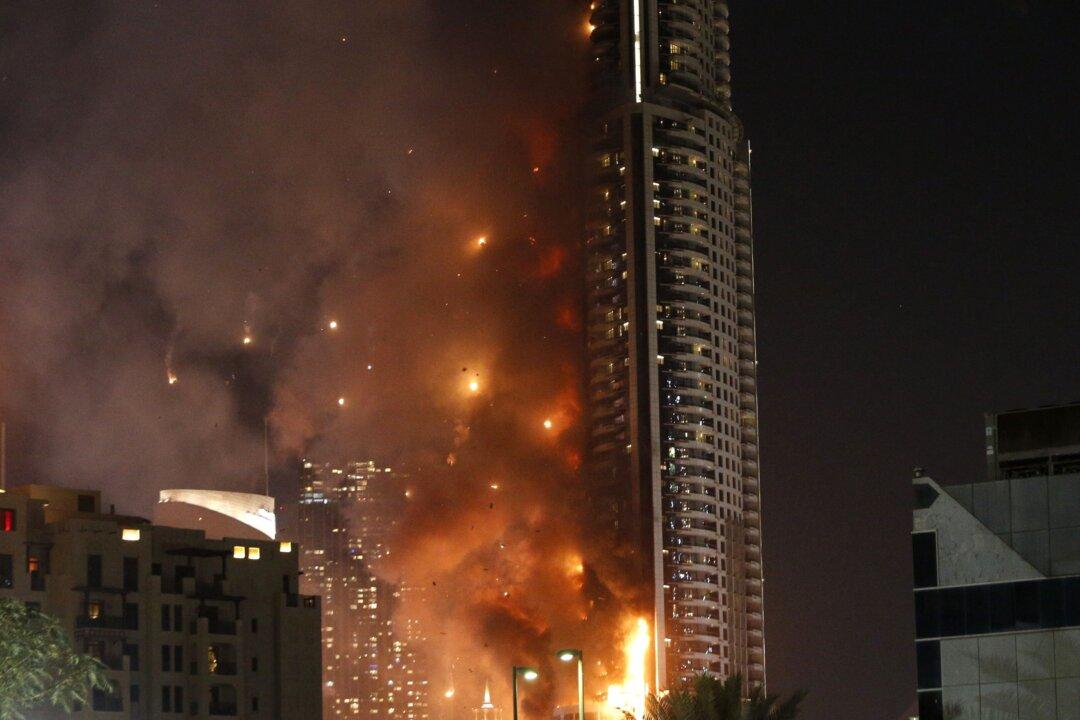 Dubai Tower Blaze Shows Risks in Common Building Material