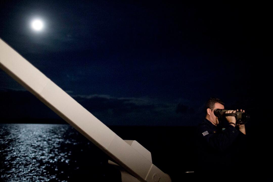 Despite Patrols, Sealing Greek Sea Border Is Near Impossible