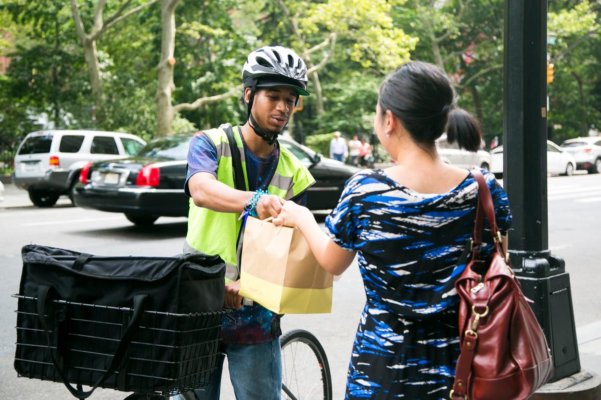 Huntington Beach Won’t Restrict Food Delivery Apps’ Profits