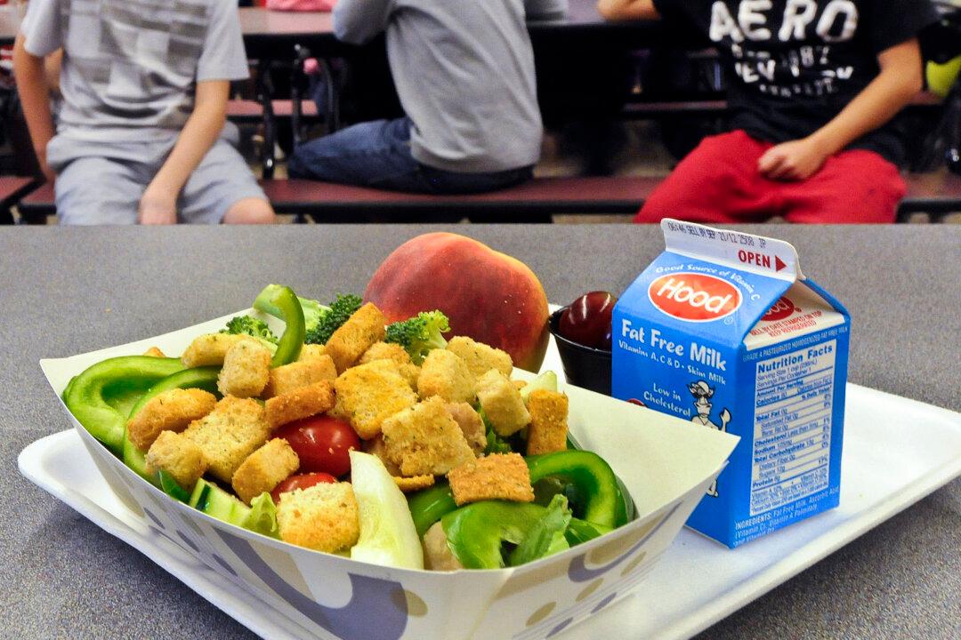 ‘Unprecedented’ Supply Chain Problems Hit School Cafeterias Across US