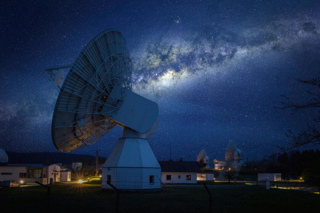 Mysterious Blobs in Our Milky Way Could Be Part of the Missing Matter