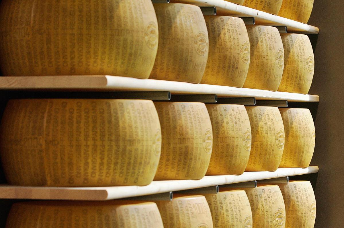 Cheesed-Off Minister Threatens to Ditch EU-Australia Trade Deal