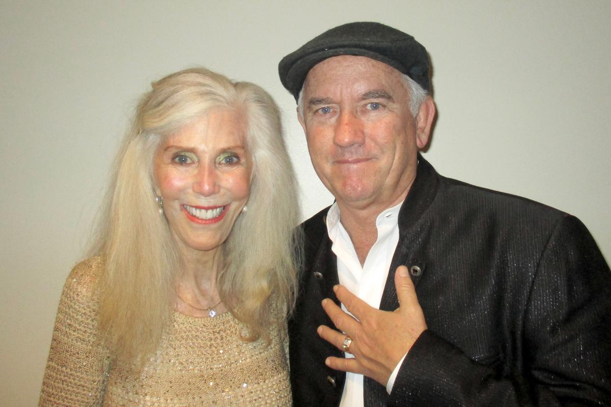 Authors Cherish the Artistry and Spirituality of Shen Yun