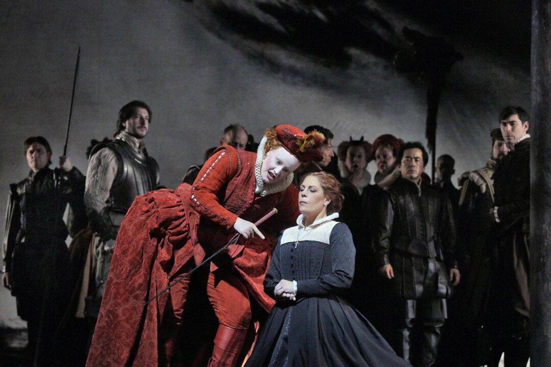 Sondra Radvanovsky Triumphs Over a Cold as Maria Stuarda