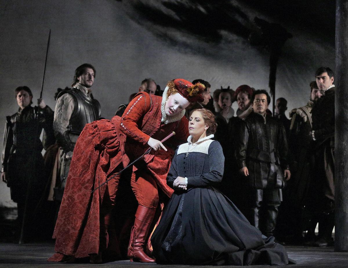 Sondra Radvanovsky Triumphs Over a Cold as Maria Stuarda