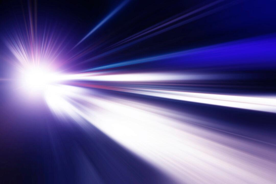 Faster-Than-Light Communication: A Theory