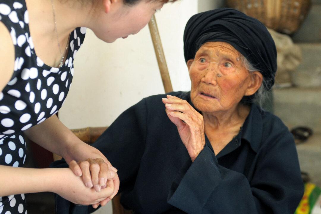 Accused by an Old Woman, This Chinese High School Student Now Has to Pay $23,000