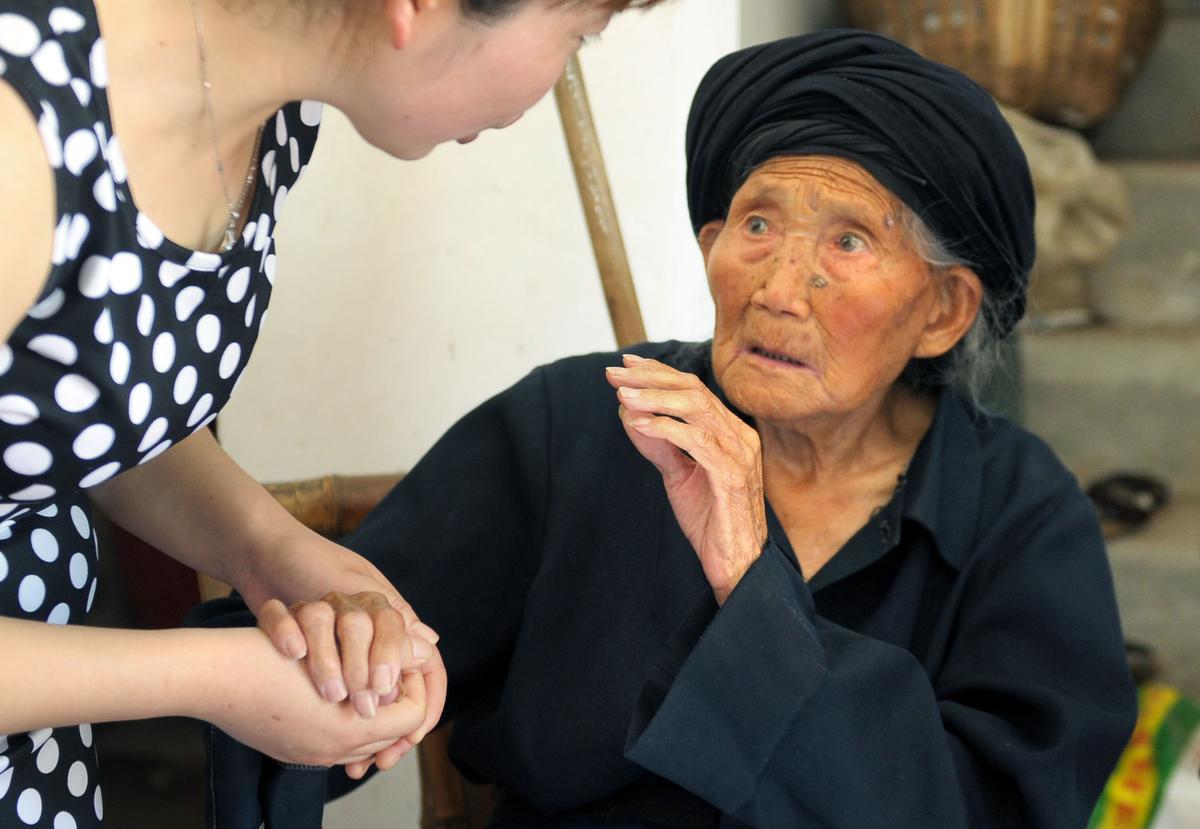 Accused by an Old Woman, This Chinese High School Student Now Has to Pay $23,000