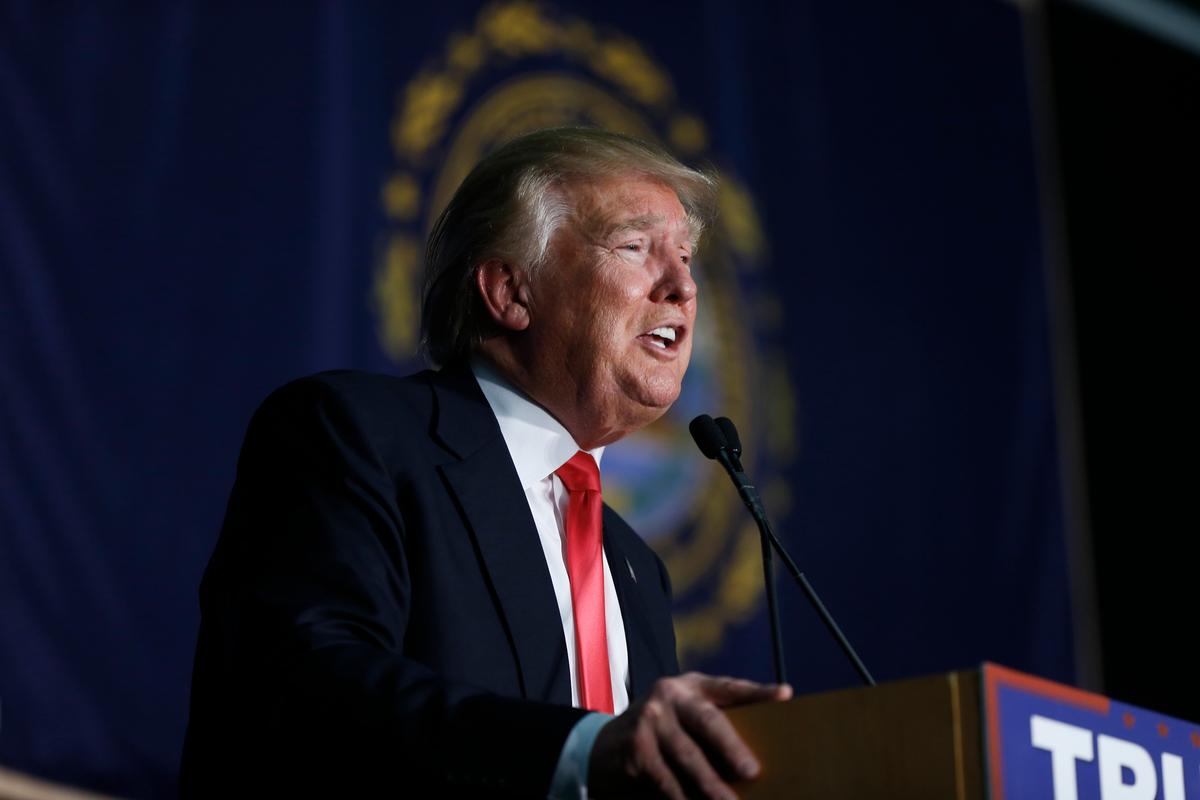 Donald Trump Vows to Beat up ISIS at New Hampshire Rally, Slams Ted Cruz for Telling Iowa Voters Ben Carson Quit