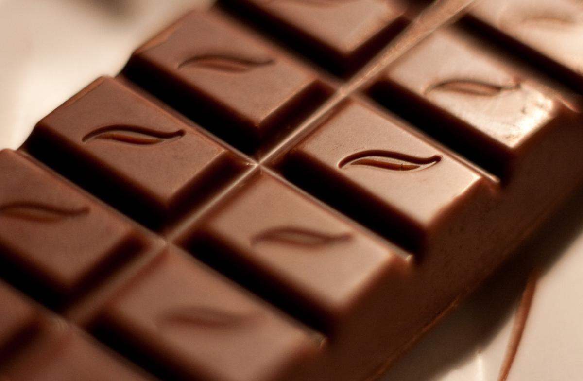 Officials: Burglar Takes Chocolate From New Mexico School