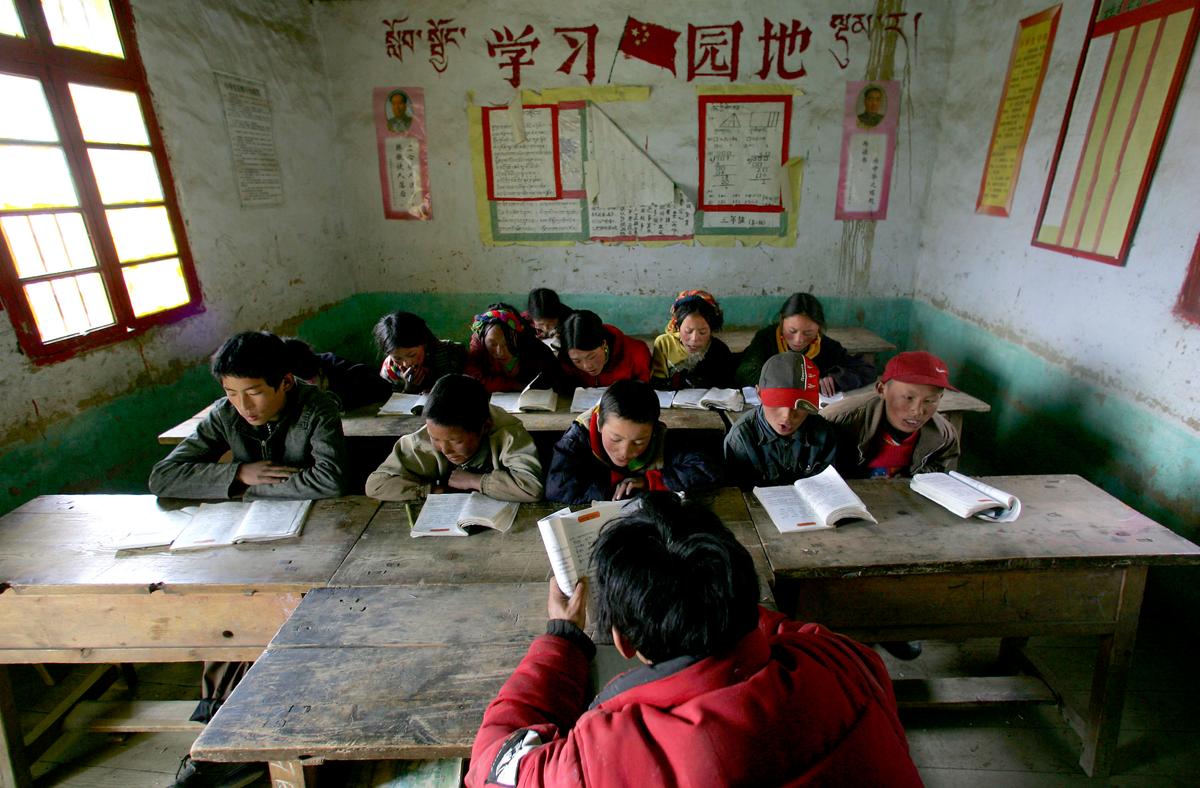 Donation to Poor Children in China Comes With Propaganda Strings Attached