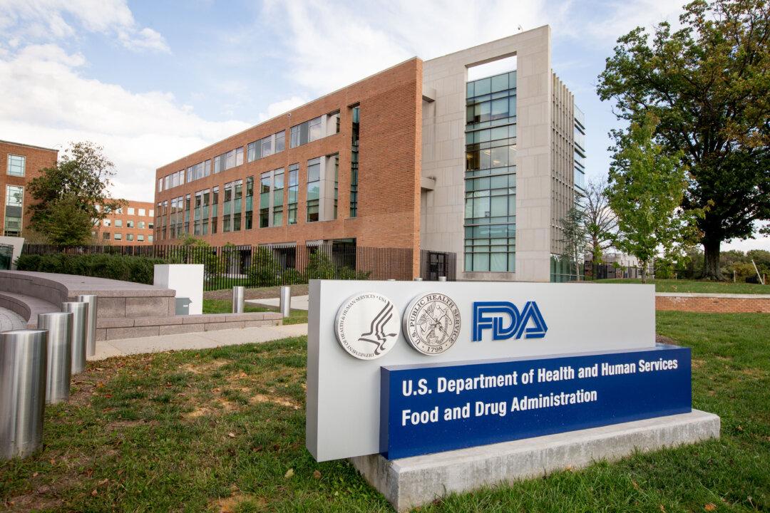 FDA Loophole Allows Unlabeled and Possibly Dangerous Chemicals in Food