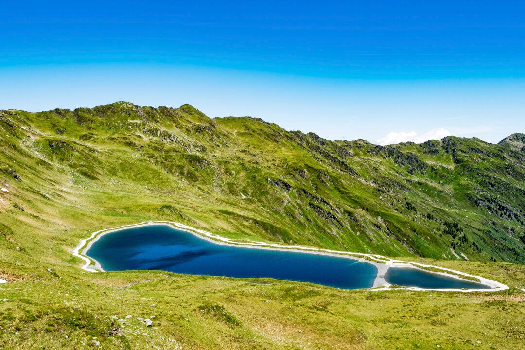 Tiny Ponds Are Big Source of Greenhouse Gases