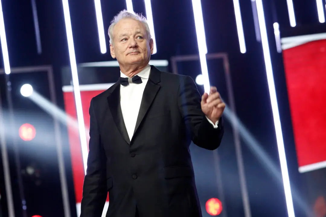 Bill Murray Performs at Nashville’s Ryman Auditorium With Blood Brothers Band