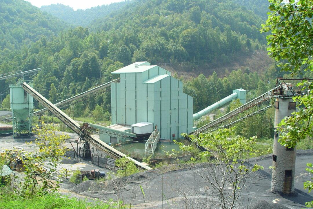 How Should the US Government Help Coal Communities?