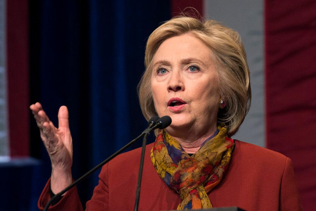 Nevada Race Tightens: A Big Test for Clinton’s Campaign