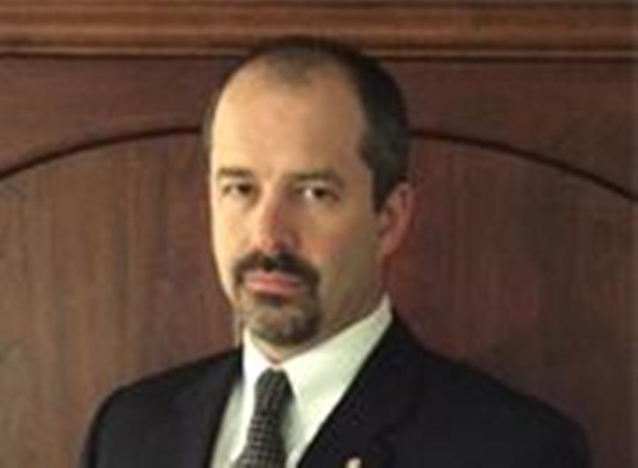 1 Officer Dead, 3 Wounded in Mississippi Shooting