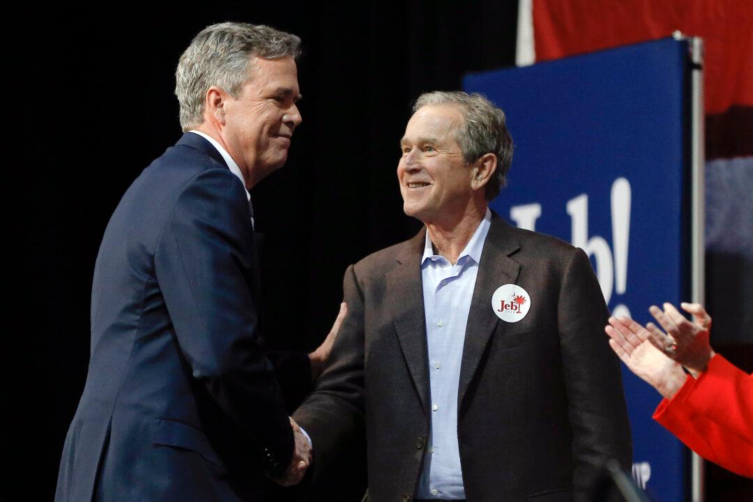 Political Commentator Pat Buchanan Says Rise of Donald Trump Is Rejection of ‘Bush Republicanism’