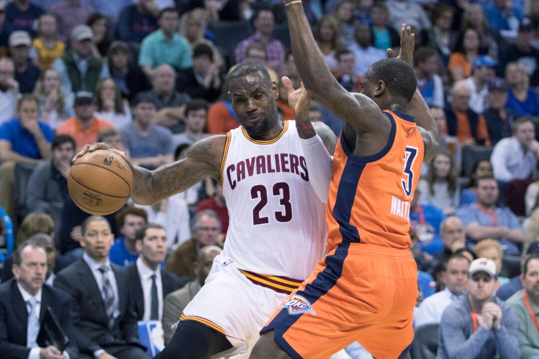 Watch: LeBron James Told to ‘Just Suck It Up’ by Fan During Game Against Oklahoma City