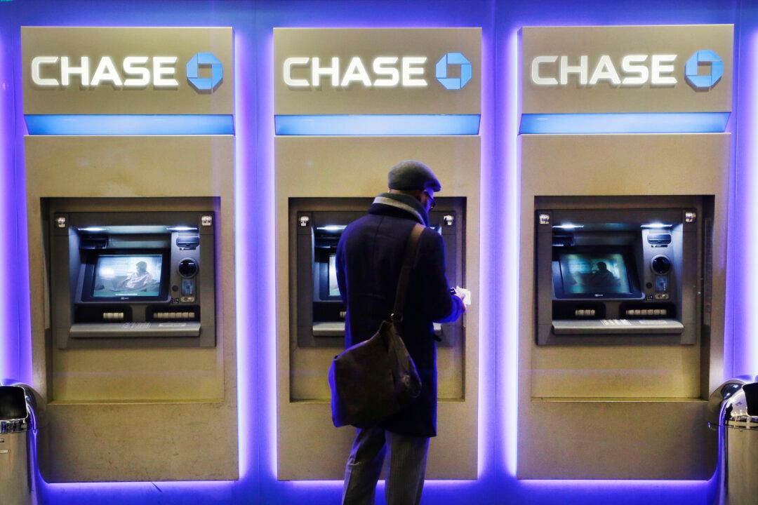 ‘Over the Moon’: Chase Bank Erases Credit Card Debt for Its Canadian Customers