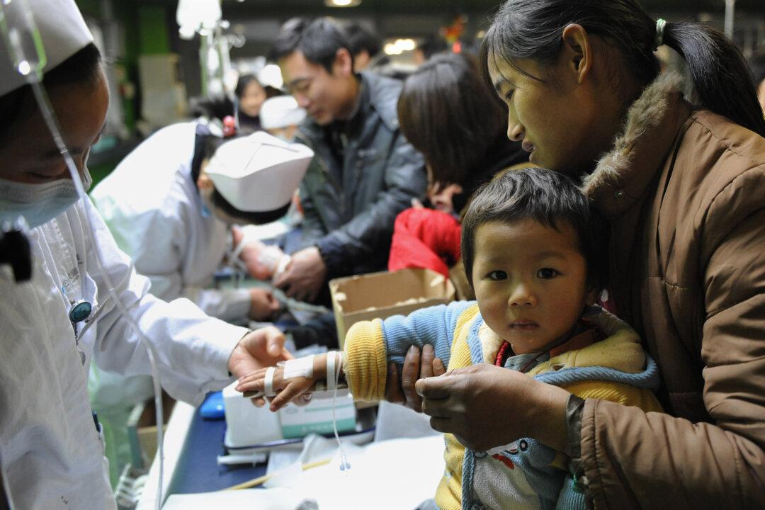 Chinese Hospital Bars Woman From Delivering Baby Because They Were ‘Updating Their Computer System’