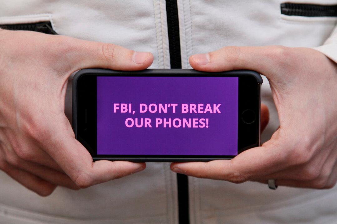 What’s Behind the Battle Between FBI and Apple
